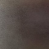 hladká černá s jemnou zrniostí