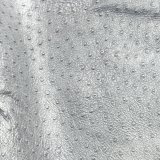 stříbrná se pštrosí ražbou