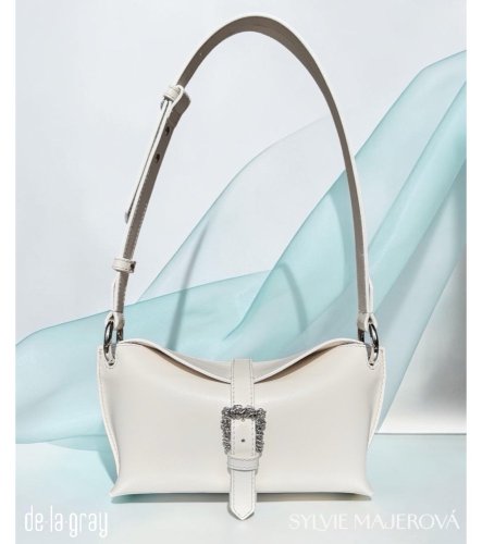 Scarlet / off White se stříbrnou sponou s drahokamy
