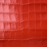 červená krokodýlí ražba