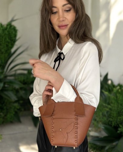 Tote Bella s kolibříkem - Barva: koňaková zrnitá