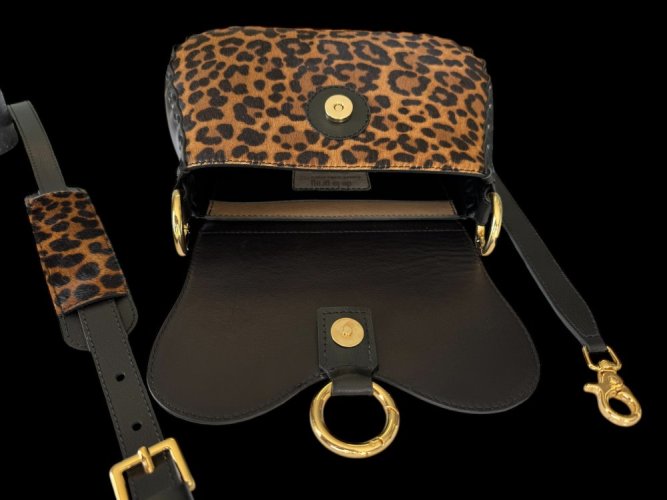 Lou Manon leopard
